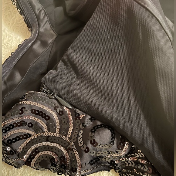Black Sequined Bebe cocktail dress size L - Picture 9 of 13